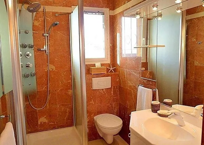 Grand Climatise Avec Terrasses, Vue Mer, Parking Et Wifi - Fr-1-335-173